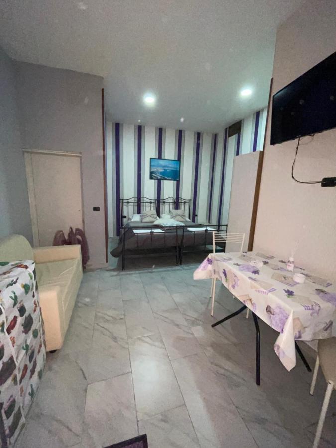 Casa Donnacarmelina Villa Napoli Esterno foto